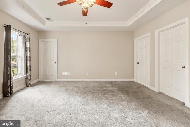 Building Photo - 5718 Callcott Way