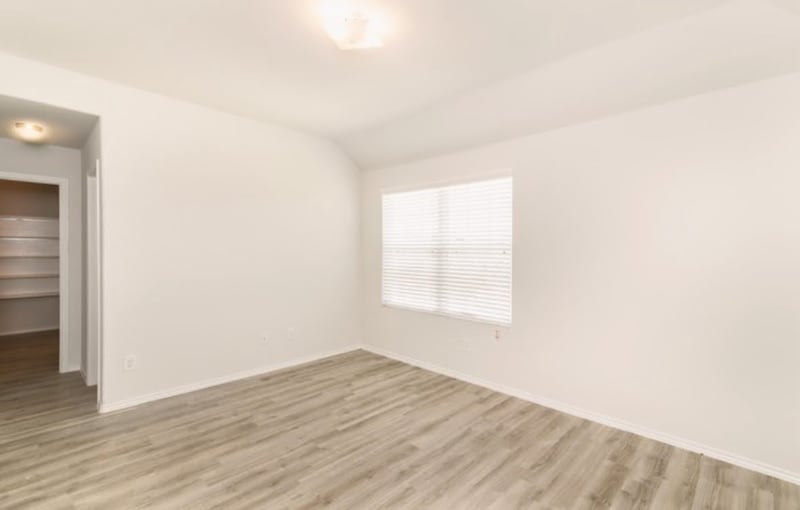 Building Photo - 24521 Amaldi Ct