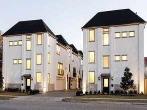 Building Photo - 3515 Normandy Ave