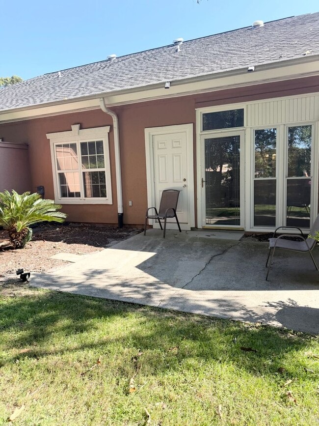 Building Photo - 4661 Lightkeepers Way