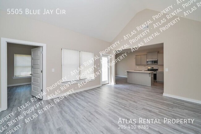 Building Photo - 5505 Blue Jay Cir