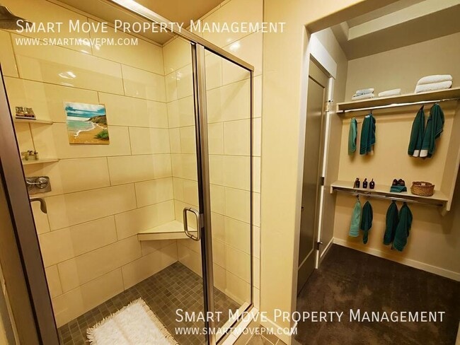 Building Photo - 3246 E Front Runner Ln