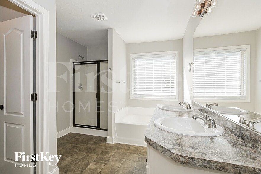 Building Photo - 1439 Dillard Heights Dr