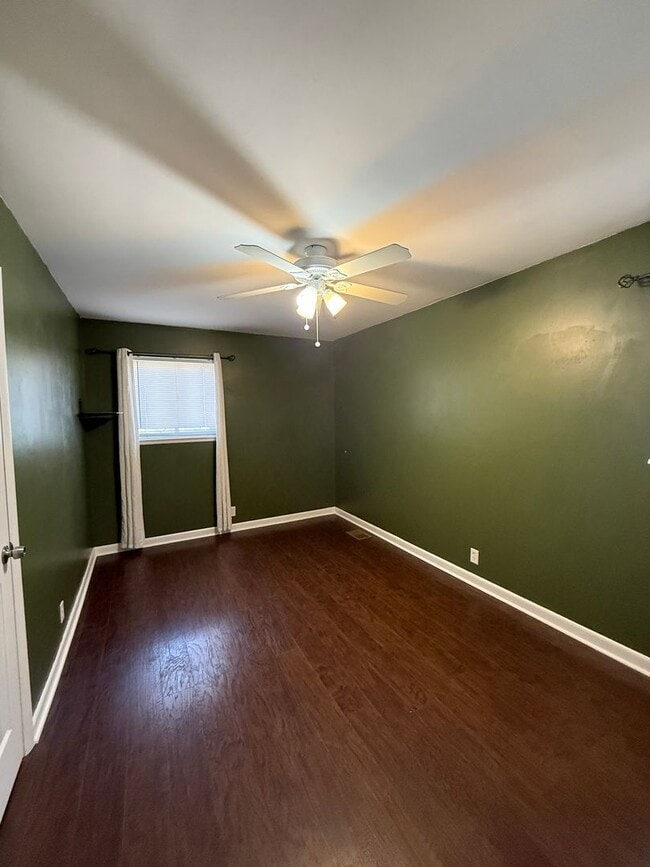 Building Photo - 4 Bedroom home in Ringgold