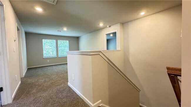Building Photo - 30 Bur Oak Blvd