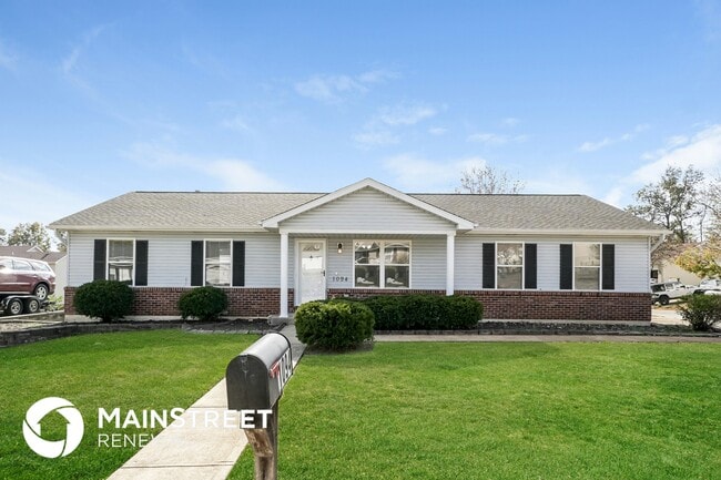 Building Photo - 1094 Eagle Nest Dr