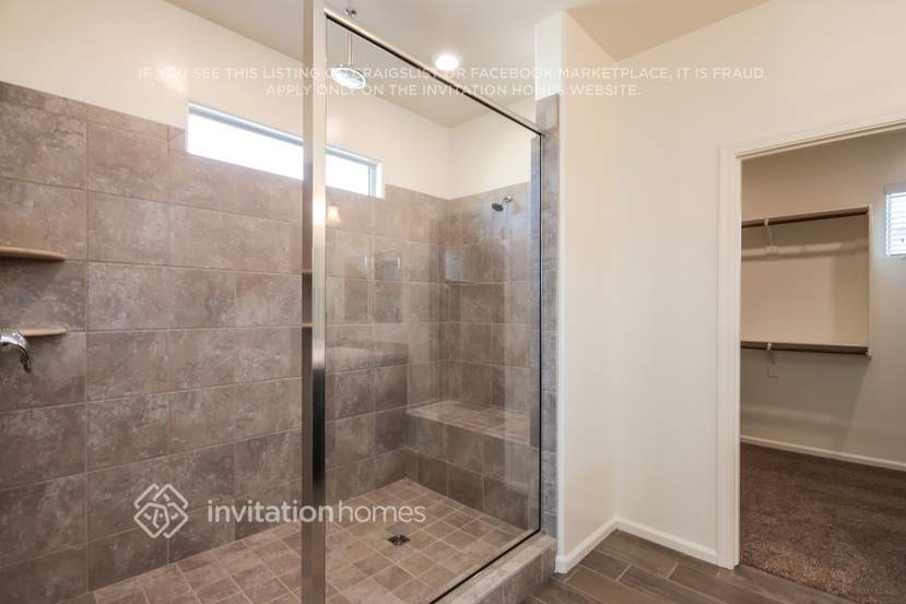 Building Photo - 1738 W Lacewood Pl