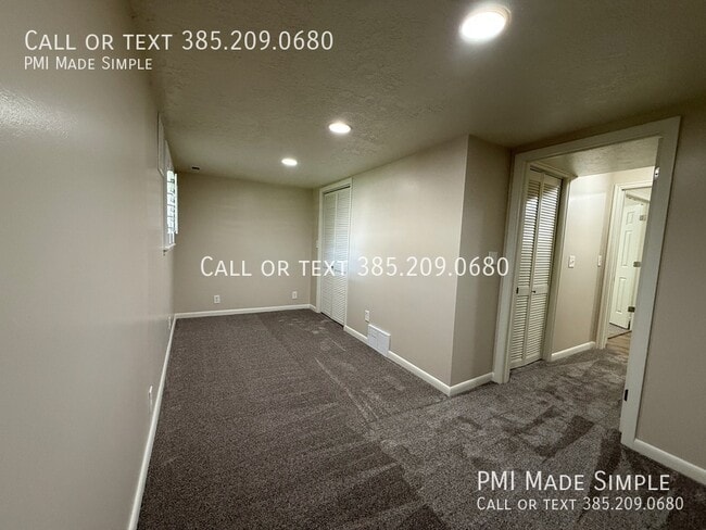 Building Photo - 10342 Countrywood Dr