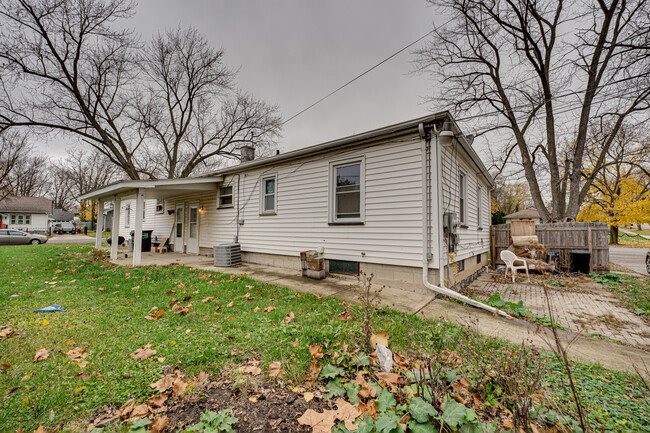 Building Photo - 541 Ashland Ave