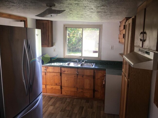 Building Photo - Madison Ranch