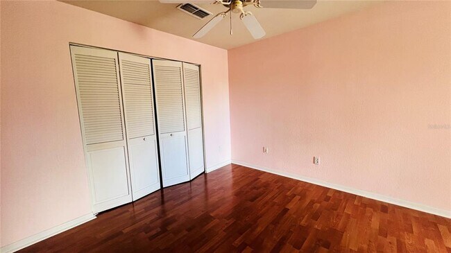 Building Photo - 9165 Lee Vista Blvd