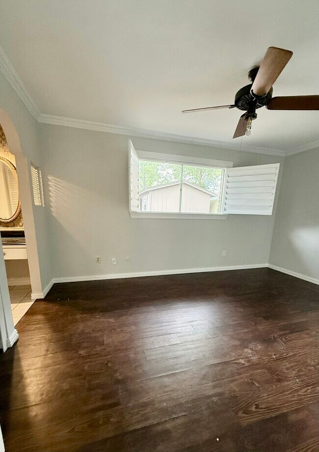 Building Photo - 7407 Riptide Dr