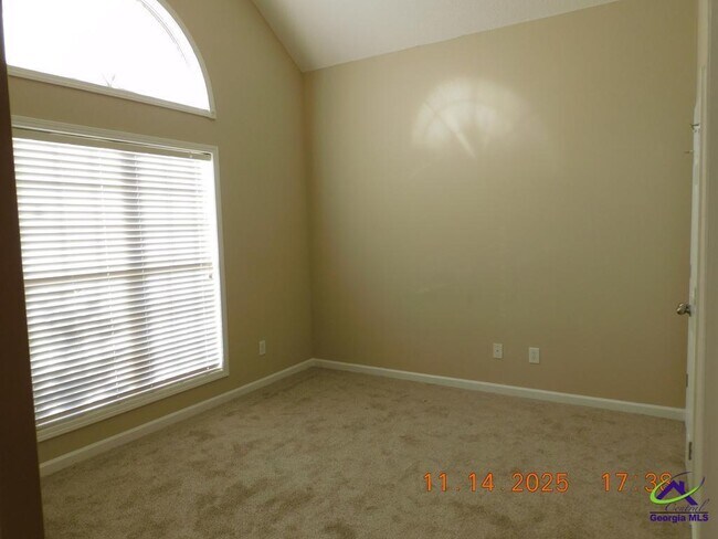 Building Photo - 317 Flowing Meadows Dr