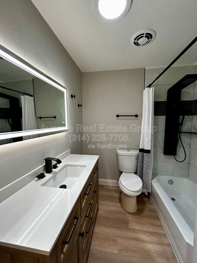 Building Photo - 3265 Hermoso Dr