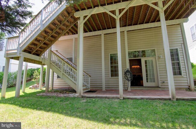 Building Photo - 5861 Governors Hill Dr