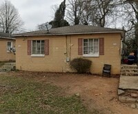 Building Photo - 975 Sparks St SW