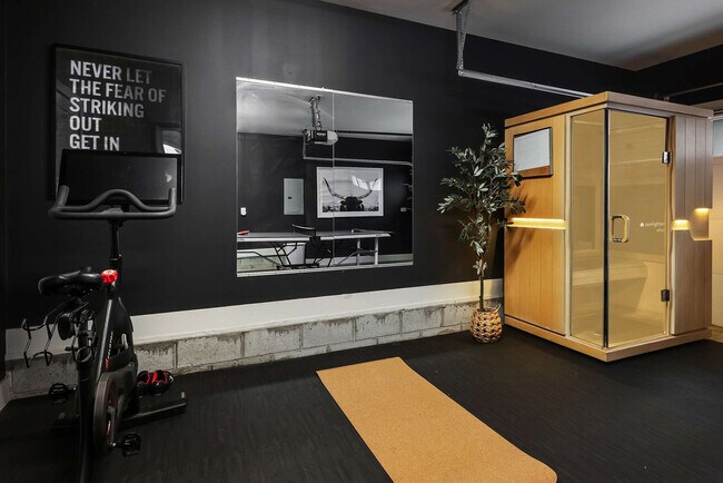 Building Photo - 1114A Wade Ave