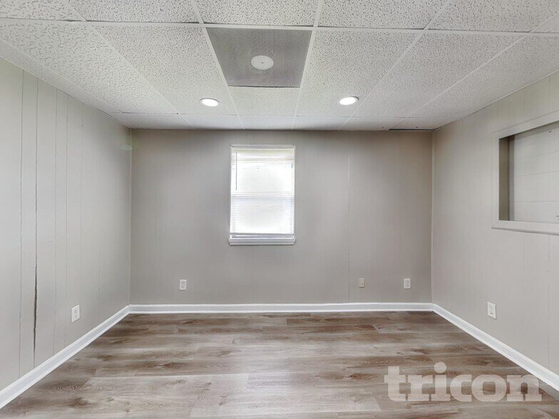 Building Photo - 4157 Jami Ln