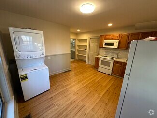 Building Photo - 14 Ingalls St