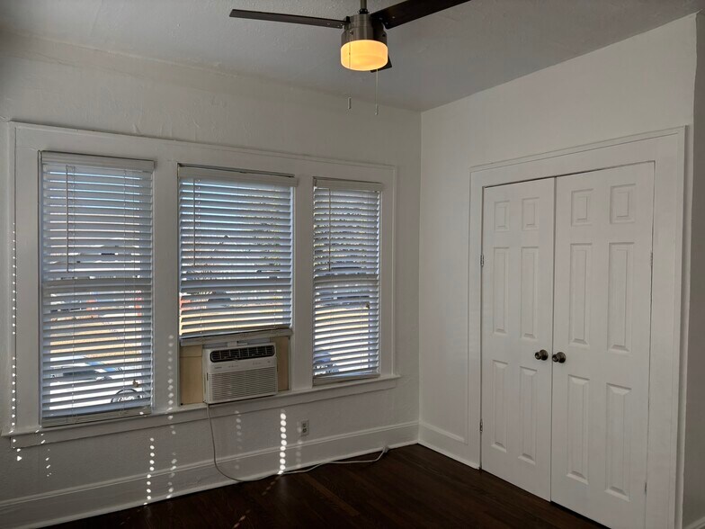 Building Photo - 5638 Richard Ave