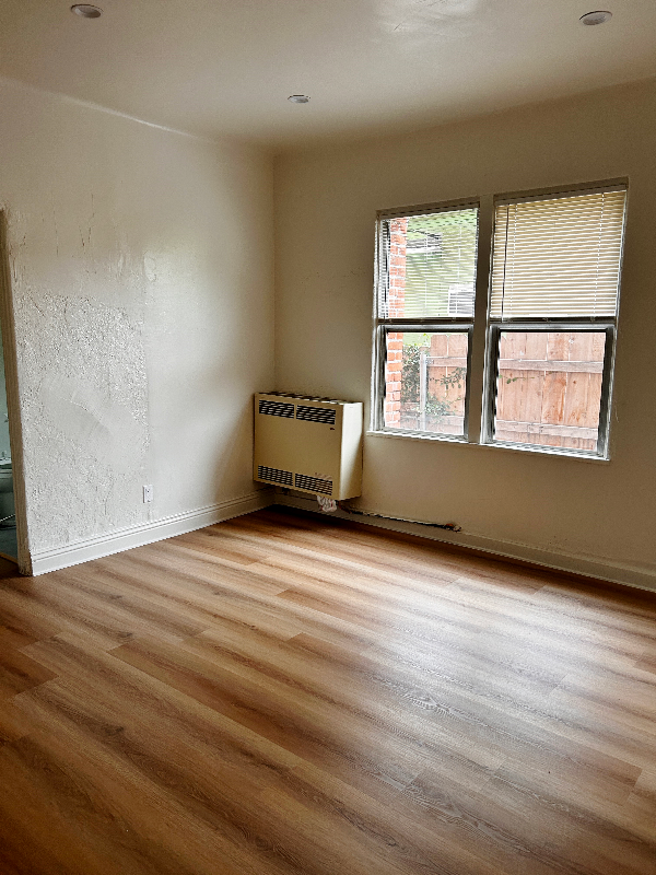 Building Photo - 962 Wilton Pl