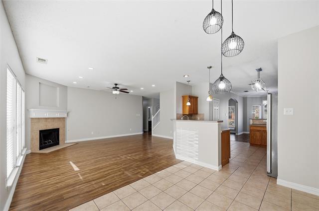 Building Photo - 613 Norwood Dr