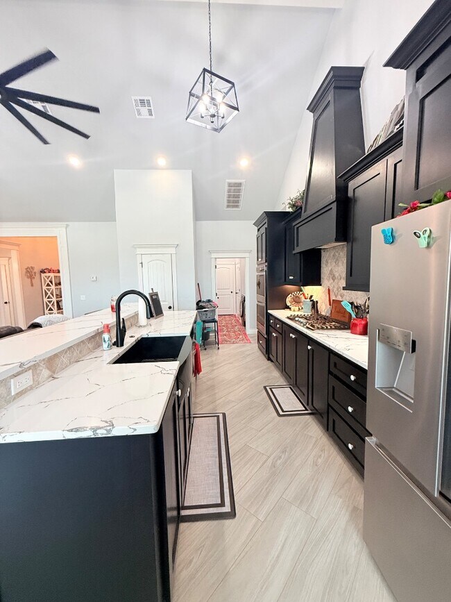 Building Photo - 2276 County Rd 1333