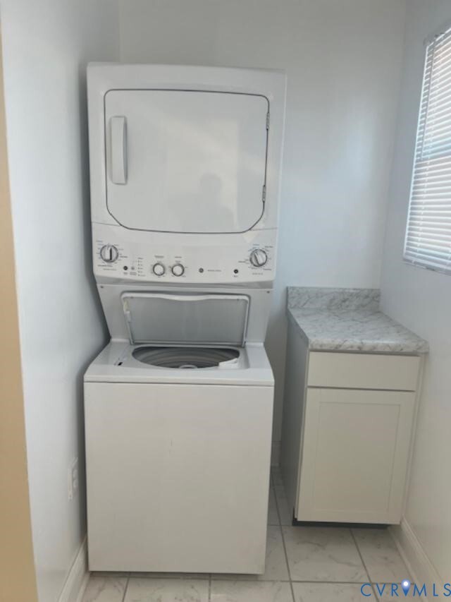 Building Photo - 3311 Cliff Ave