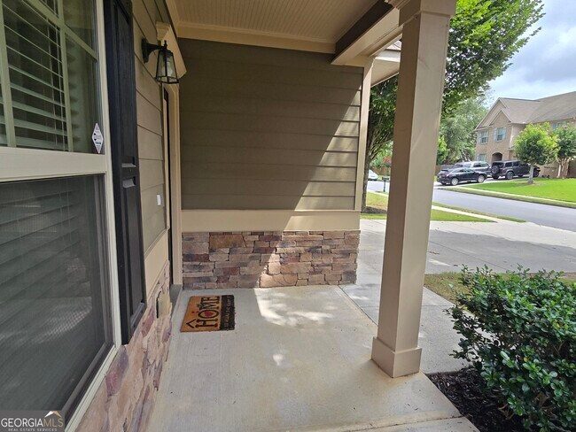 Building Photo - 2020 Beyers Landing Dr
