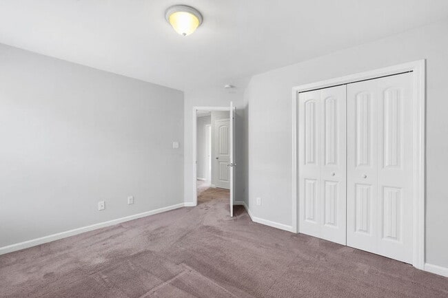 Building Photo - 137 Spoonbill Cir