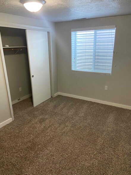 Building Photo - 5603 Centerbrook Dr