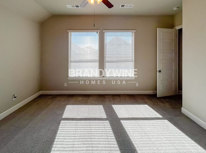 Building Photo - 9620 Oxbow Ln