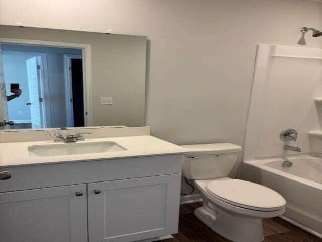 Building Photo - 101 Birchwood Dr