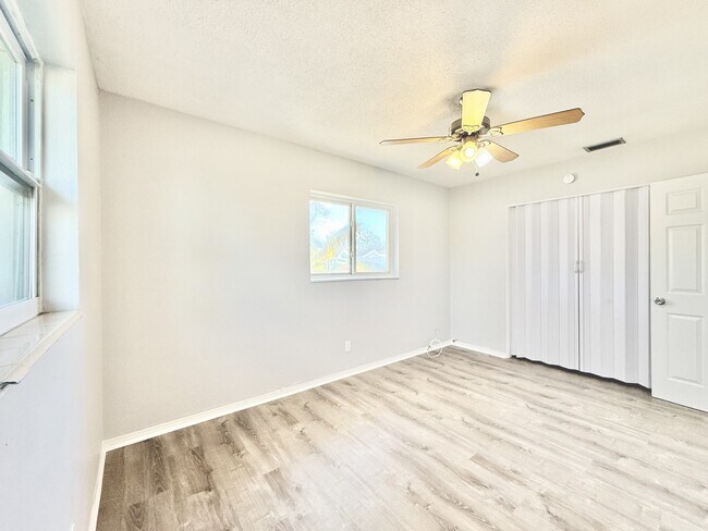 Building Photo - 5396 68th Way N