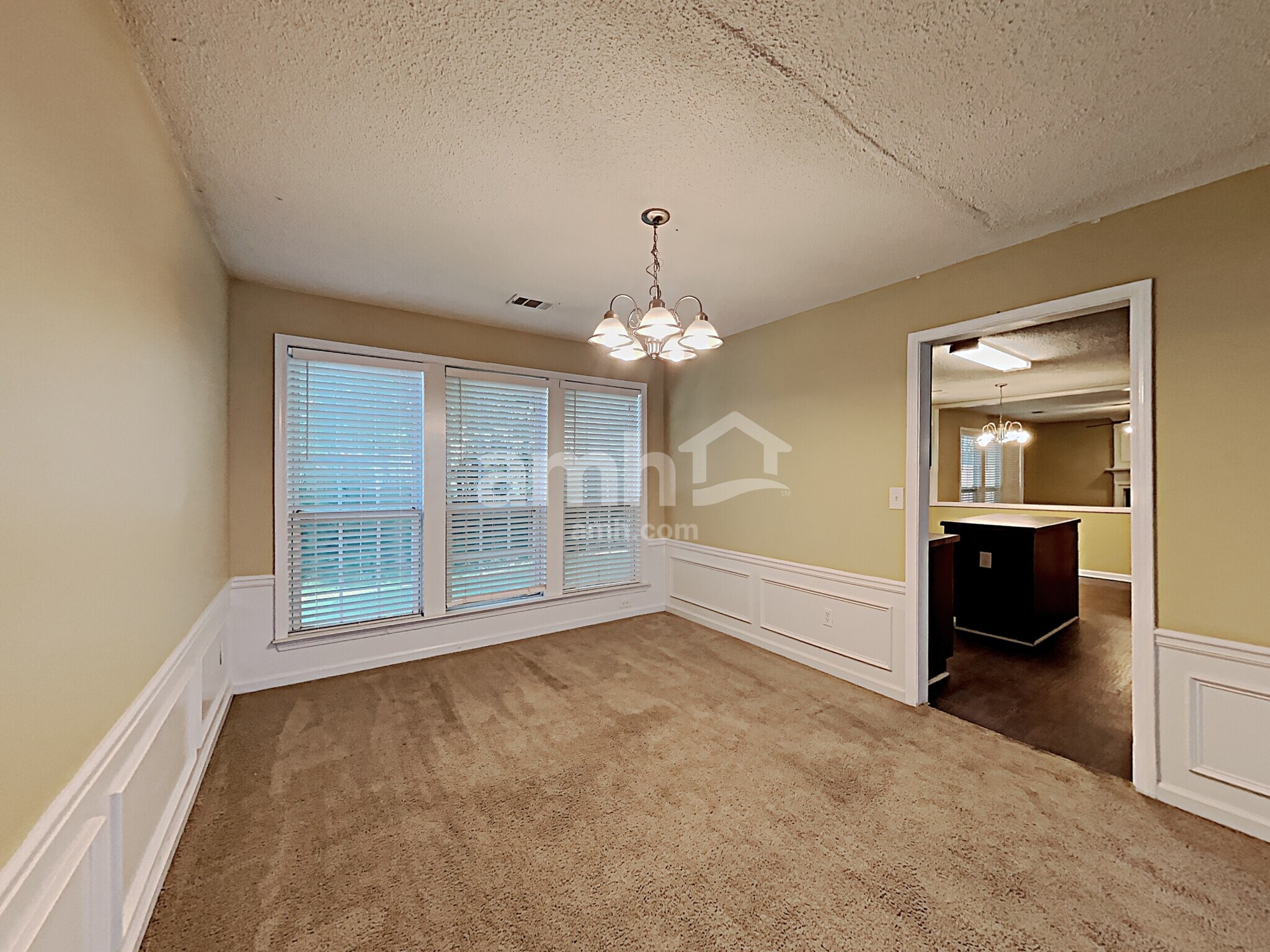 Building Photo - 3472 Chastain Glen Ln NE