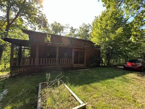 Building Photo - 1327 Fairfield Rd