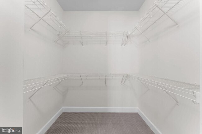 Building Photo - 6094 Camerons Ferry Dr