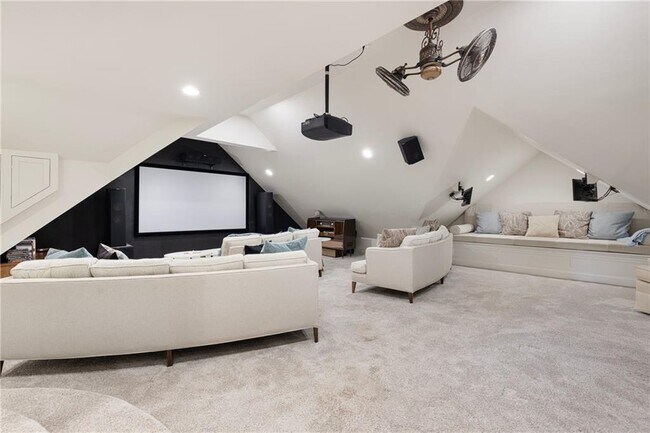 Building Photo - 4 Hunter Ave