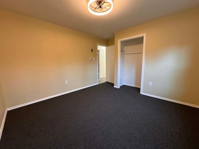 Building Photo - 2412 Winding Way