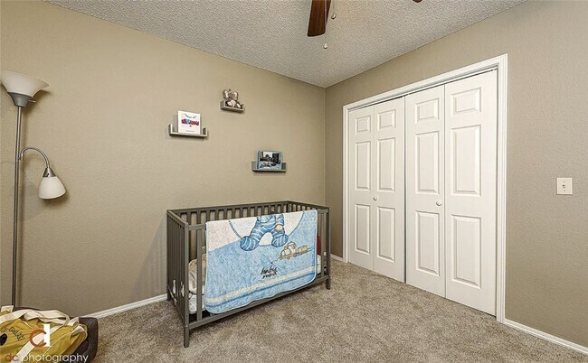 Building Photo - 1701 Signature Dr
