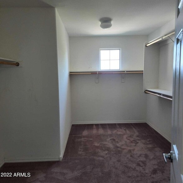 Building Photo - 10872 S 175th Dr