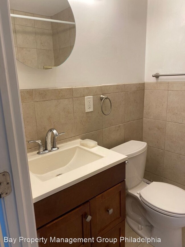 Building Photo - 2 br, 1 bath House - 600 Yeadon Ave #2