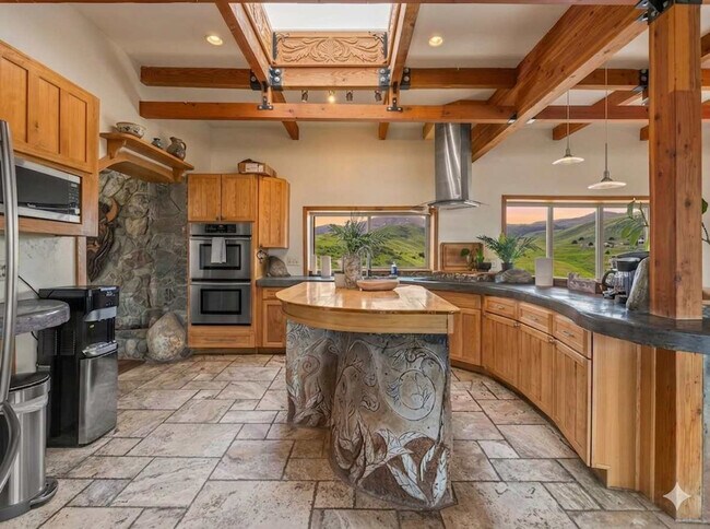 Building Photo - 84 Arcturus Dr