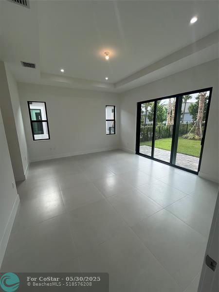 Building Photo - 12526 Solana Bay Cir