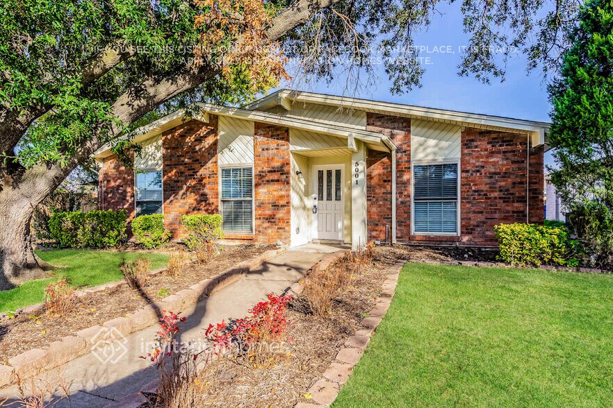 Primary Photo - 5001 Thompson Dr