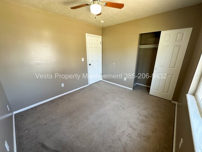 Building Photo - 1293 W 570 N