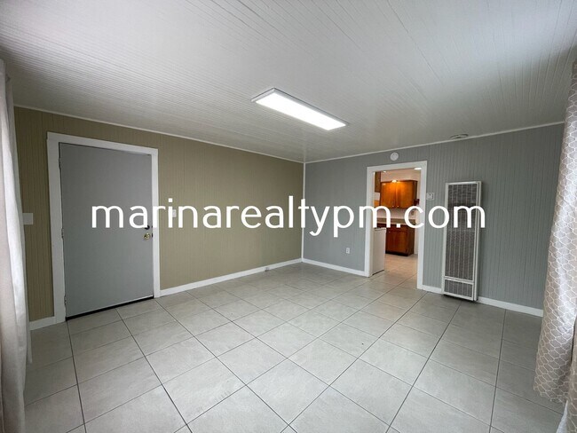 Building Photo - 426 Springs Rd
