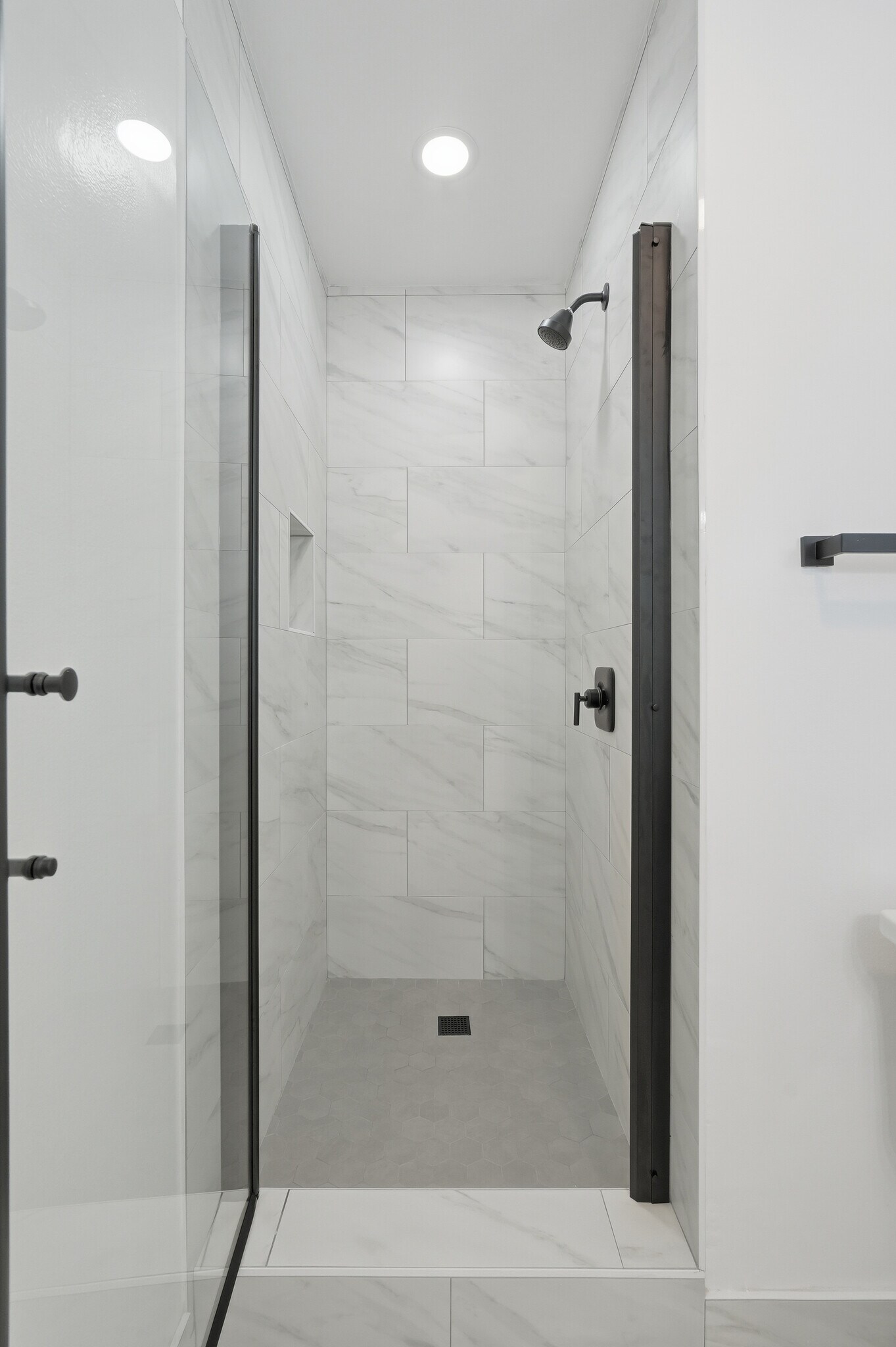 Building Photo - 23723 Aetna St