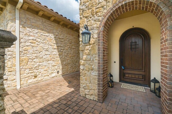 Building Photo - 119 N Bimini Twist Cir