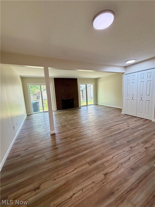 Building Photo - 4471 Habersham Ln S